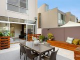 https://images.listonce.com.au/custom/160x/listings/66-ashworth-street-albert-park-vic-3206/239/01088239_img_09.jpg?wqk4apm50-8