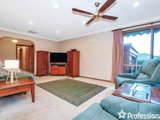 https://images.listonce.com.au/custom/160x/listings/66-barker-drive-mooroolbark-vic-3138/402/01526402_img_03.jpg?Z6vChHeqBqk