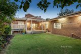 https://images.listonce.com.au/custom/160x/listings/66-barrington-street-bentleigh-east-vic-3165/596/01352596_img_11.jpg?4JJUFxfGQeQ