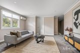 https://images.listonce.com.au/custom/160x/listings/66-henry-street-eltham-vic-3095/497/01954497_img_14.jpg?9Wp1prH2Kco