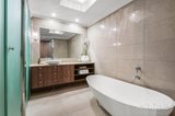 https://images.listonce.com.au/custom/160x/listings/66-henry-street-eltham-vic-3095/497/01954497_img_21.jpg?HQH4m6eWql0