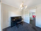 https://images.listonce.com.au/custom/160x/listings/66-moruya-drive-grovedale-vic-3216/227/01691227_img_05.jpg?Kr0hdYbRBQQ