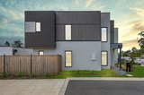 https://images.listonce.com.au/custom/160x/listings/66-outlook-drive-chirnside-park-vic-3116/884/01796884_img_10.jpg?4mswbGuNmFU