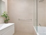 https://images.listonce.com.au/custom/160x/listings/66-richardson-street-albert-park-vic-3206/241/01088241_img_05.jpg?HfiVrrbrrIQ
