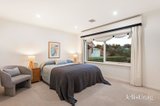 https://images.listonce.com.au/custom/160x/listings/66-valepark-drive-donvale-vic-3111/607/01808607_img_11.jpg?-oyHPwkiX5I