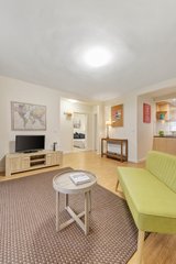 https://images.listonce.com.au/custom/160x/listings/661-mayston-street-hawthorn-east-vic-3123/840/00236840_img_05.jpg?AtpFSEUibiw