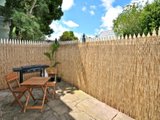 https://images.listonce.com.au/custom/160x/listings/6618-inkerman-road-caulfield-north-vic-3161/397/01087397_img_04.jpg?qWao7CPHi68