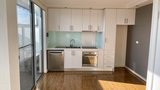 https://images.listonce.com.au/custom/160x/listings/6630-north-road-ormond-vic-3204/164/01752164_img_08.jpg?yQzyJmvTk_A