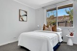 https://images.listonce.com.au/custom/160x/listings/664-snell-grove-oak-park-vic-3046/159/01632159_img_09.jpg?3bd9liozf0w