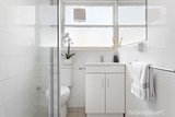 https://images.listonce.com.au/custom/160x/listings/666-auburn-road-hawthorn-vic-3122/898/01683898_img_06.jpg?dz6orGbe0Gk