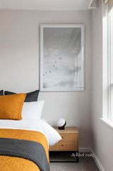 https://images.listonce.com.au/custom/160x/listings/667-auburn-road-hawthorn-vic-3122/643/01175643_img_07.jpg?z6TKWyqex6g