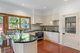 https://images.listonce.com.au/custom/160x/listings/668-hampton-street-brighton-vic-3186/488/01532488_img_03.jpg?ttZVole9760