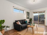 https://images.listonce.com.au/custom/160x/listings/67-9-clyde-street-lilydale-vic-3140/436/01526436_img_04.jpg?aDEmCg34Yrk