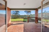 https://images.listonce.com.au/custom/160x/listings/67-batson-street-winchelsea-vic-3241/861/01560861_img_08.jpg?IV6U4aXG8nA