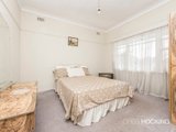 https://images.listonce.com.au/custom/160x/listings/67-benbow-street-yarraville-vic-3013/571/01202571_img_05.jpg?rIYS4mN8iQ4