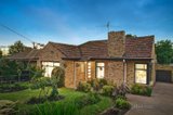 https://images.listonce.com.au/custom/160x/listings/67-bignell-road-bentleigh-east-vic-3165/265/00616265_img_01.jpg?JlTgFW7UKew