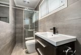 https://images.listonce.com.au/custom/160x/listings/67-clyde-street-thornbury-vic-3071/719/01951719_img_04.jpg?VWD-VH6BTdU