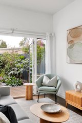 https://images.listonce.com.au/custom/160x/listings/67-henry-street-northcote-vic-3070/742/01735742_img_08.jpg?sMyaMGgLfJw