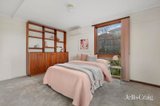 https://images.listonce.com.au/custom/160x/listings/67-hillsyde-parade-strathmore-vic-3041/319/01818319_img_07.jpg?k_wUFvVAIBU