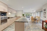 https://images.listonce.com.au/custom/160x/listings/67-hinkler-road-glen-waverley-vic-3150/040/00140040_img_02.jpg?gxslIiAA-go