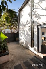 https://images.listonce.com.au/custom/160x/listings/67-hotham-street-collingwood-vic-3066/886/01938886_img_05.jpg?Y2V-W09Tsj0