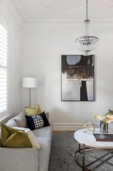https://images.listonce.com.au/custom/160x/listings/67-st-vincent-place-south-albert-park-vic-3206/062/01282062_img_03.jpg?s4ngY9KI7Go