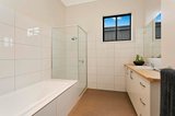 https://images.listonce.com.au/custom/160x/listings/67-urquhart-street-woodend-vic-3442/321/01724321_img_16.jpg?AJ4OGON2bgE