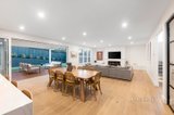 https://images.listonce.com.au/custom/160x/listings/67-viviani-crescent-heathmont-vic-3135/168/01504168_img_07.jpg?kVWCbMXJ17Q