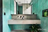 https://images.listonce.com.au/custom/160x/listings/67-waterloo-crescent-st-kilda-vic-3182/468/01947468_img_09.jpg?N2fMZwATtAo