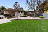 https://images.listonce.com.au/custom/160x/listings/672-riversdale-road-camberwell-vic-3124/941/01942941_img_11.jpg?lrze-8W12bc