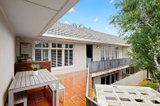 https://images.listonce.com.au/custom/160x/listings/672-roslyn-street-brighton-vic-3186/074/01923074_img_09.jpg?J8A_vkgV2G4