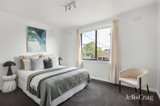 https://images.listonce.com.au/custom/160x/listings/674-bendigo-avenue-bentleigh-vic-3204/964/01928964_img_04.jpg?mbR3IyP_twY