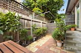 https://images.listonce.com.au/custom/160x/listings/679-wellington-street-flemington-vic-3031/181/01872181_img_10.jpg?WSNfSfb03lo