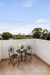 https://images.listonce.com.au/custom/160x/listings/67a-beverley-street-doncaster-east-vic-3109/470/01852470_img_12.jpg?hf2z-cxlWhU