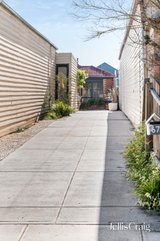 https://images.listonce.com.au/custom/160x/listings/67a-davies-street-brunswick-vic-3056/070/01942070_img_13.jpg?mqO8r2hGqxk
