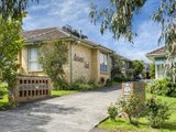 https://images.listonce.com.au/custom/160x/listings/68-12-parring-road-balwyn-vic-3103/165/01685165_img_01.jpg?b7tK8Jnq6js