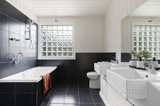 https://images.listonce.com.au/custom/160x/listings/68-ascot-vale-road-flemington-vic-3031/636/01719636_img_07.jpg?j_3O3TeP1jE
