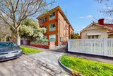 https://images.listonce.com.au/custom/160x/listings/68-austin-avenue-elwood-vic-3184/860/01980860_img_01.jpg?5nIg5NiygY0