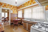 https://images.listonce.com.au/custom/160x/listings/68-blackshaws-road-south-kingsville-vic-3015/645/01612645_img_09.jpg?lZbKiduiTUI