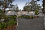 https://images.listonce.com.au/custom/160x/listings/68-caledonia-street-st-andrews-vic-3761/221/01606221_img_01.jpg?RNd48bQfOH4