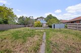 https://images.listonce.com.au/custom/160x/listings/68-clarke-street-lilydale-vic-3140/535/01827535_img_09.jpg?n5pOlQ5n2aY