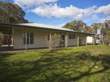 https://images.listonce.com.au/custom/160x/listings/68-commissioners-gully-road-chewton-vic-3451/308/00616308_img_03.jpg?xX5BpKyzoCo