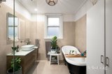 https://images.listonce.com.au/custom/160x/listings/68-disraeli-street-kew-vic-3101/219/01904219_img_08.jpg?xdeD1ATV4gY