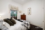 https://images.listonce.com.au/custom/160x/listings/68-disraeli-street-kew-vic-3101/219/01904219_img_09.jpg?1KKe07WgaL8