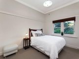 https://images.listonce.com.au/custom/160x/listings/68-essex-road-surrey-hills-vic-3127/647/01684647_img_07.jpg?uYhQXbhbZIc
