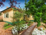 https://images.listonce.com.au/custom/160x/listings/68-gordon-street-newport-vic-3015/290/01203290_img_01.jpg?1V775YcZPFA