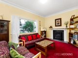 https://images.listonce.com.au/custom/160x/listings/68-gordon-street-newport-vic-3015/290/01203290_img_02.jpg?BuMWZLFl2bc