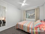 https://images.listonce.com.au/custom/160x/listings/68-greenslopes-drive-mooroolbark-vic-3138/663/01525663_img_10.jpg?WAHlIE4G014