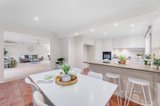 https://images.listonce.com.au/custom/160x/listings/68-ian-grove-mount-waverley-vic-3149/532/01325532_img_05.jpg?NVENaYD_XaE