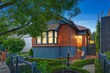 https://images.listonce.com.au/custom/160x/listings/68-oban-street-south-yarra-vic-3141/040/00430040_img_01.jpg?07Autiw7x1A